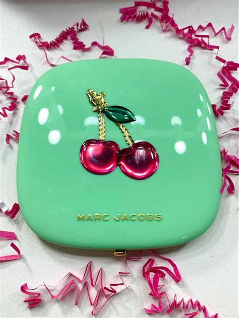 marc jacobs highlighter cherry.